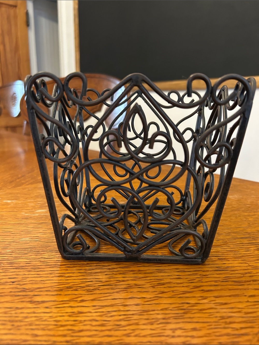Southern Living at Home Rosedale Black Filigree Metal Holder